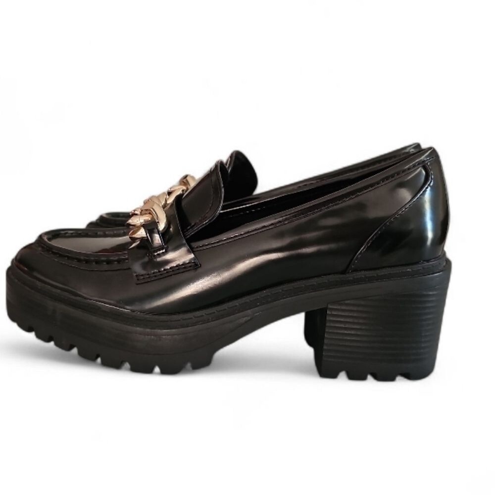 Guess Chunky Chain Loafers Women 9.5 Black Lug Sole Platform Preppy Goth
